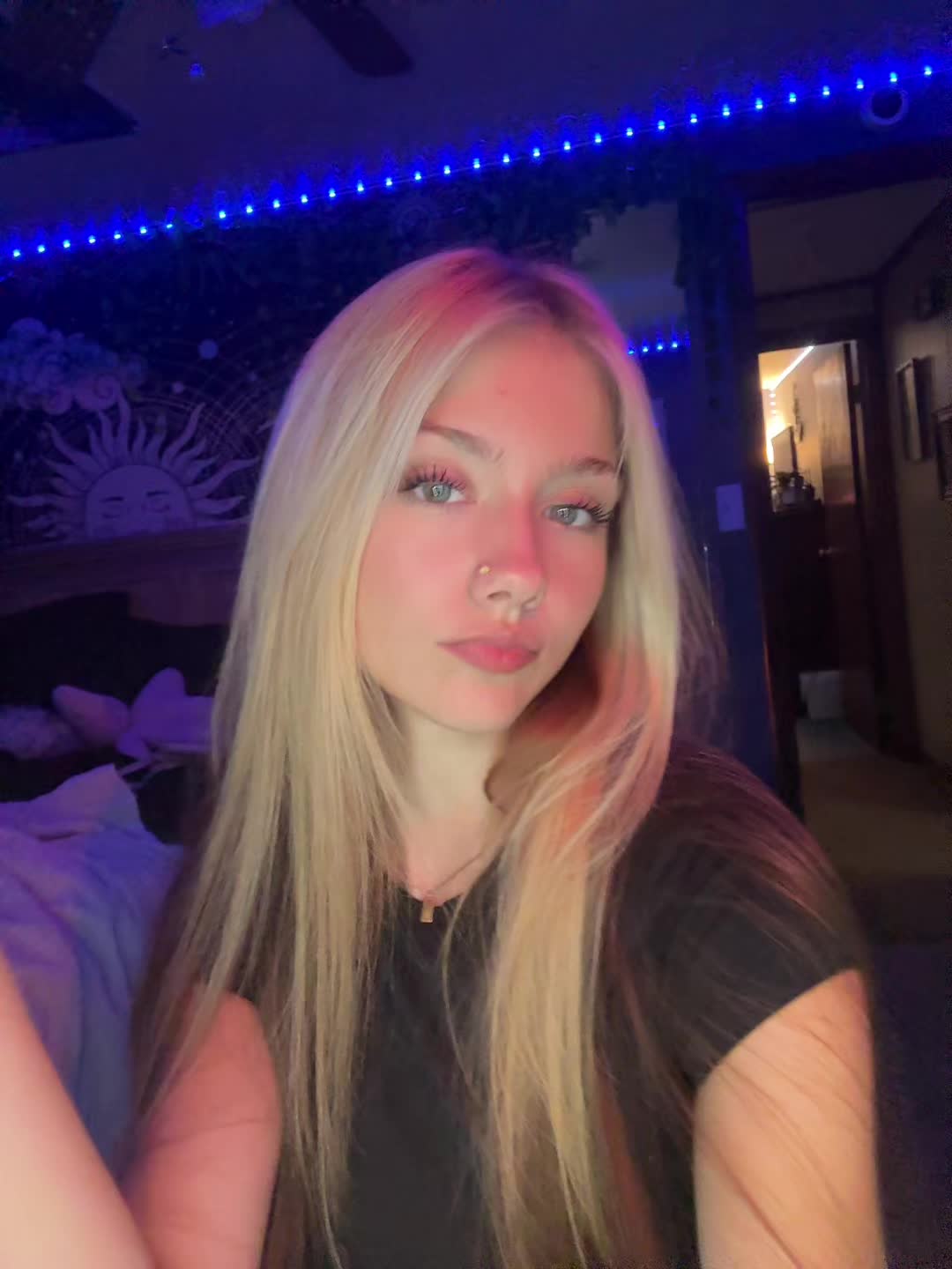 @alison