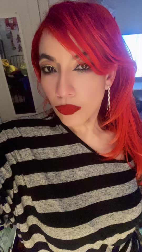 @Makeup from red