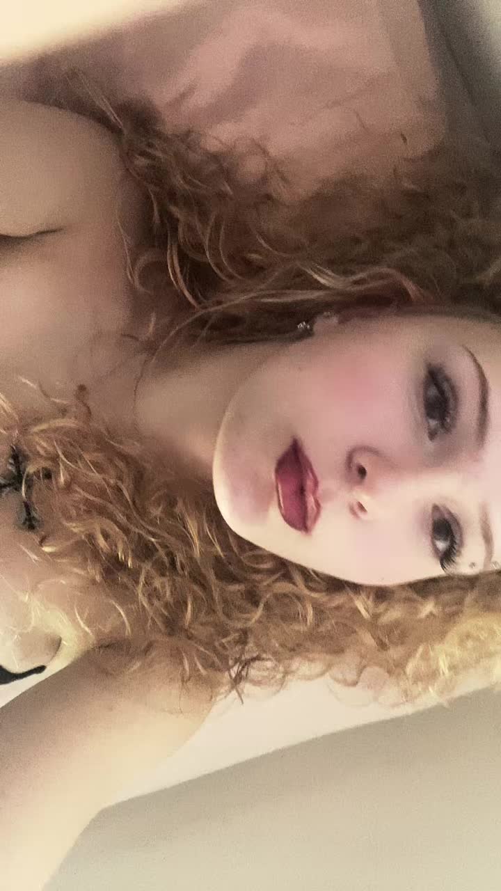 @🥀Roxxanne🪐