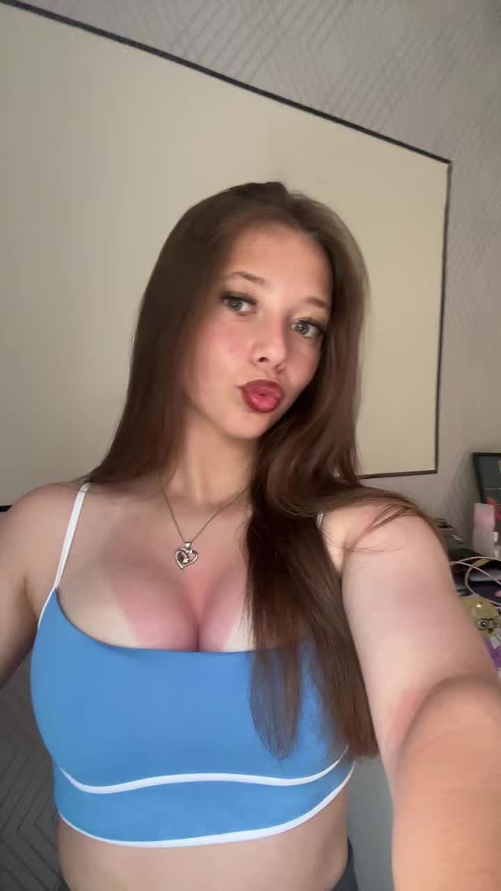 @𝐡𝐨𝐥𝐥𝐢𝐞ꨄ