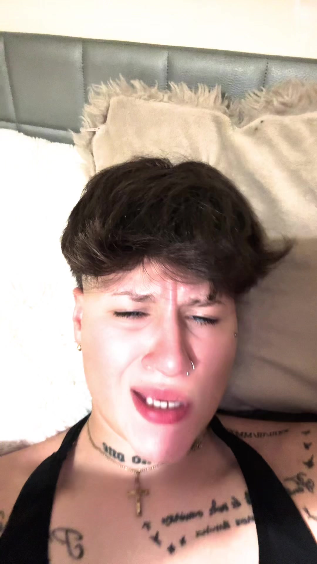 @No&egrave;