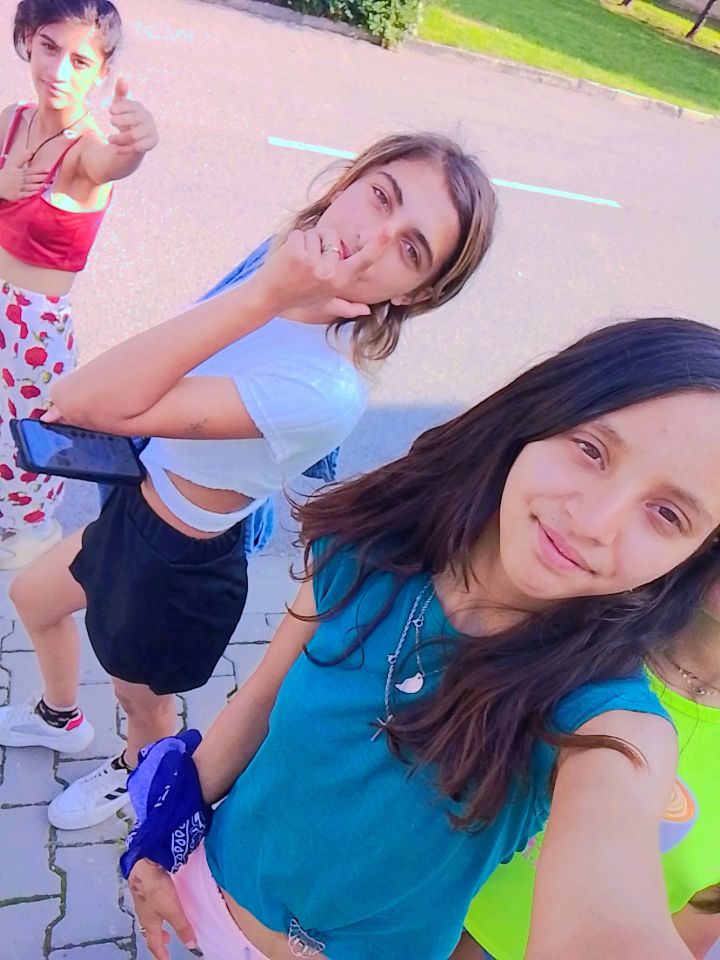 @len tvoja nezničiteľna&hearts;️👊