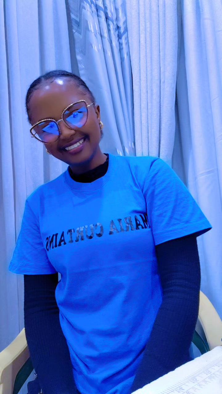 @Miss_waithera,🌹