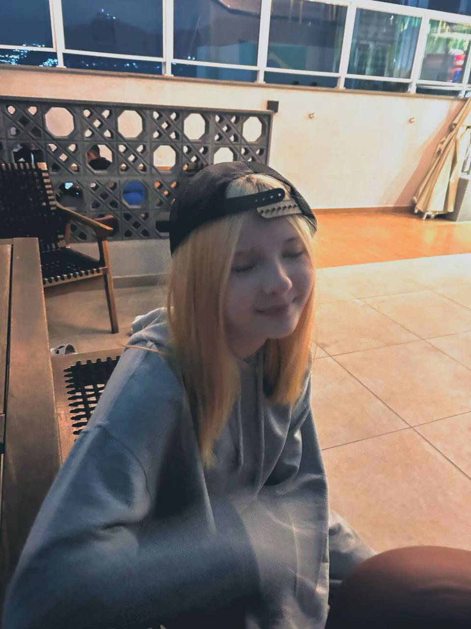 @Элька карамелька💋🍭