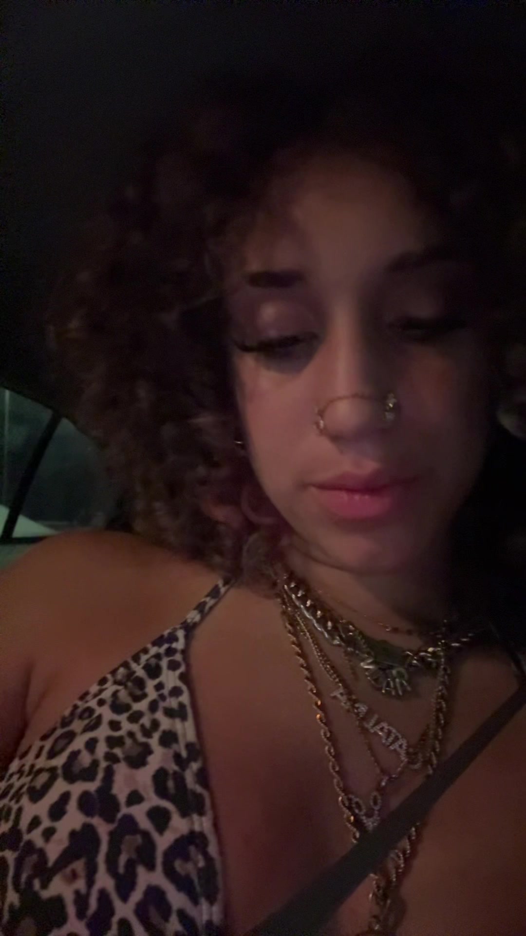 @Nichole_11_