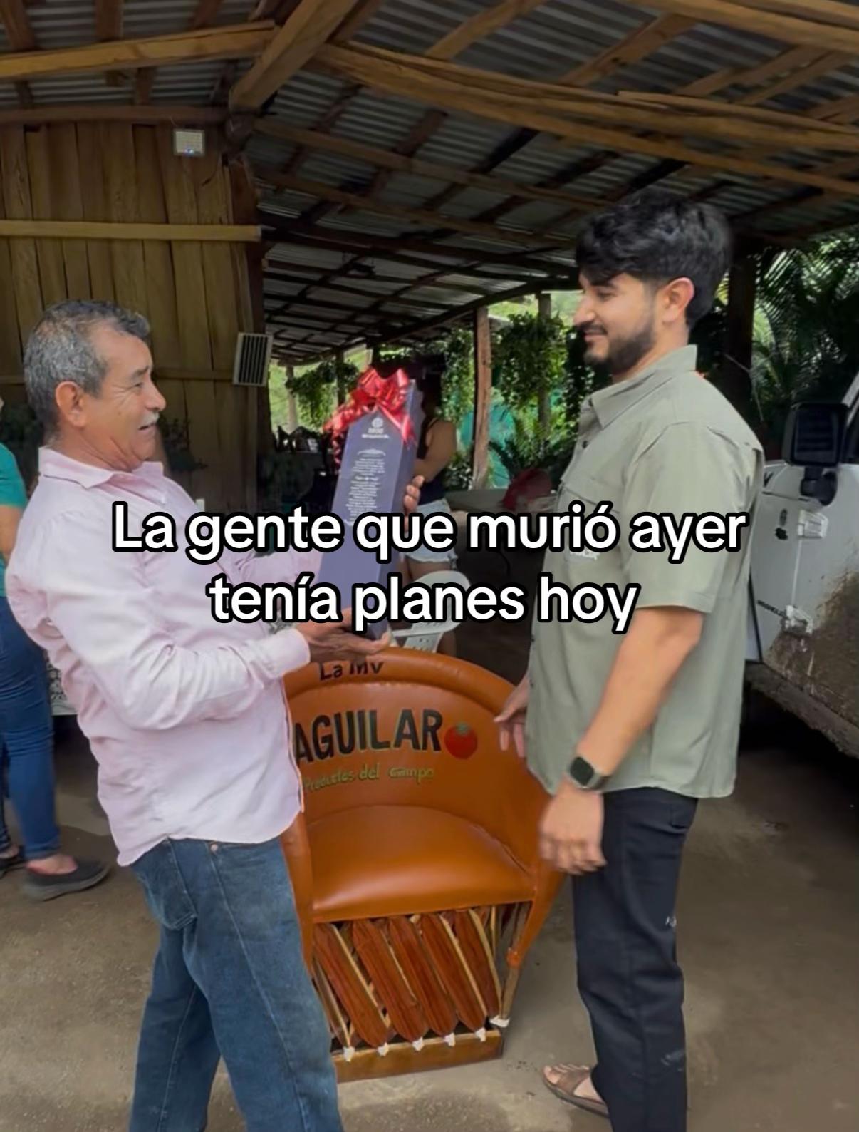 @Omar Aguilar