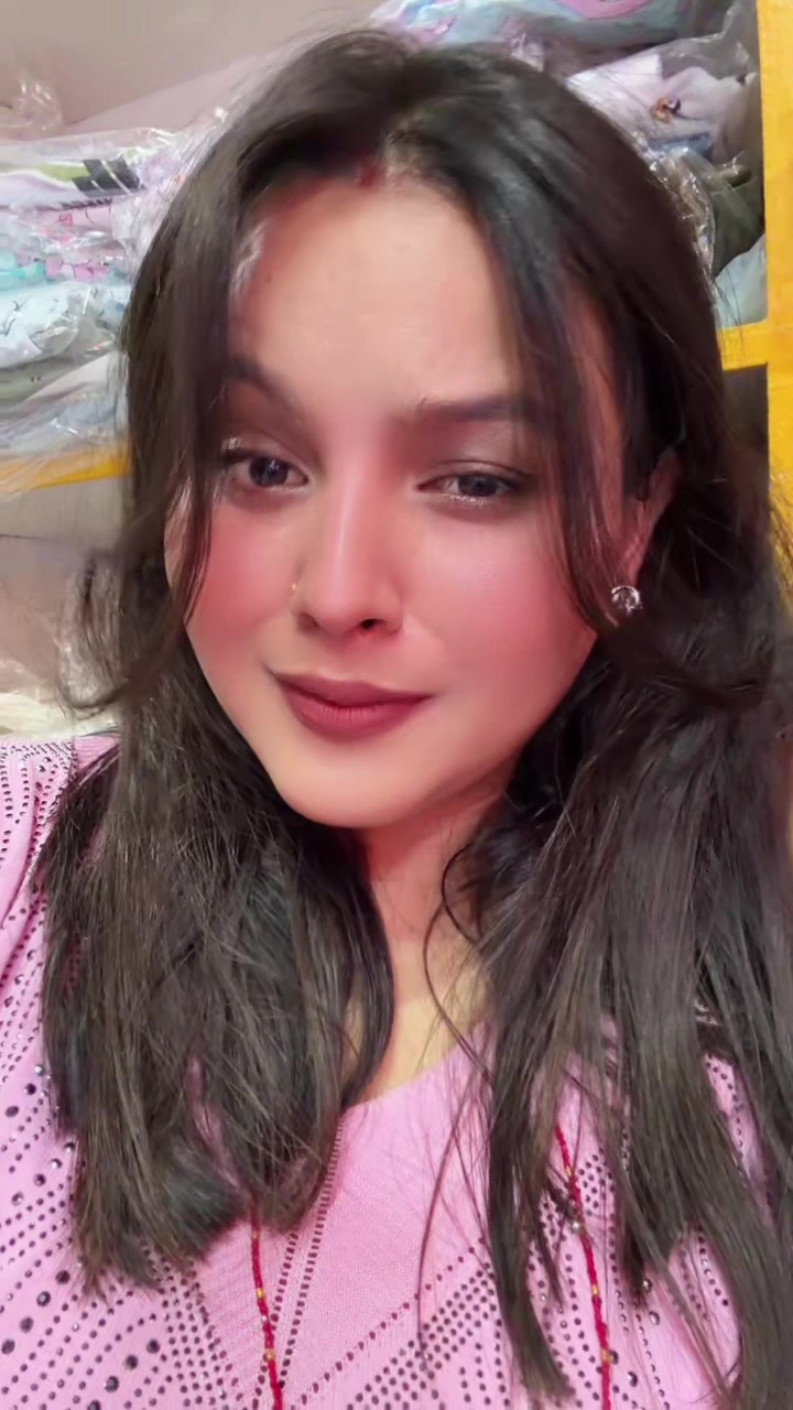 @Dk🧏&zwj;♀️