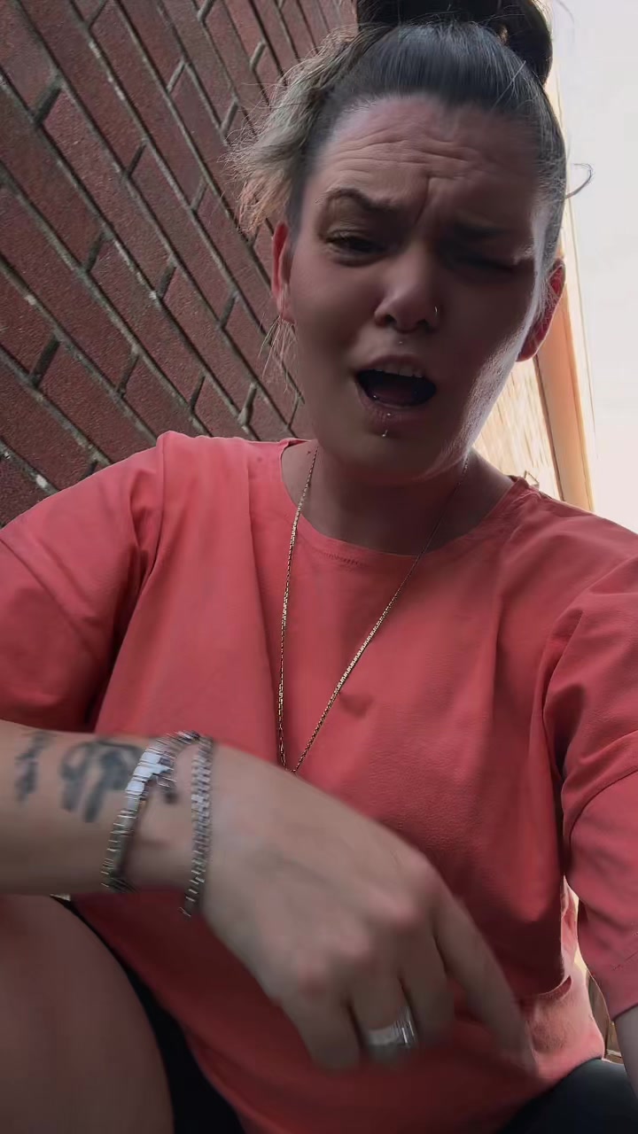 @LindsJJ