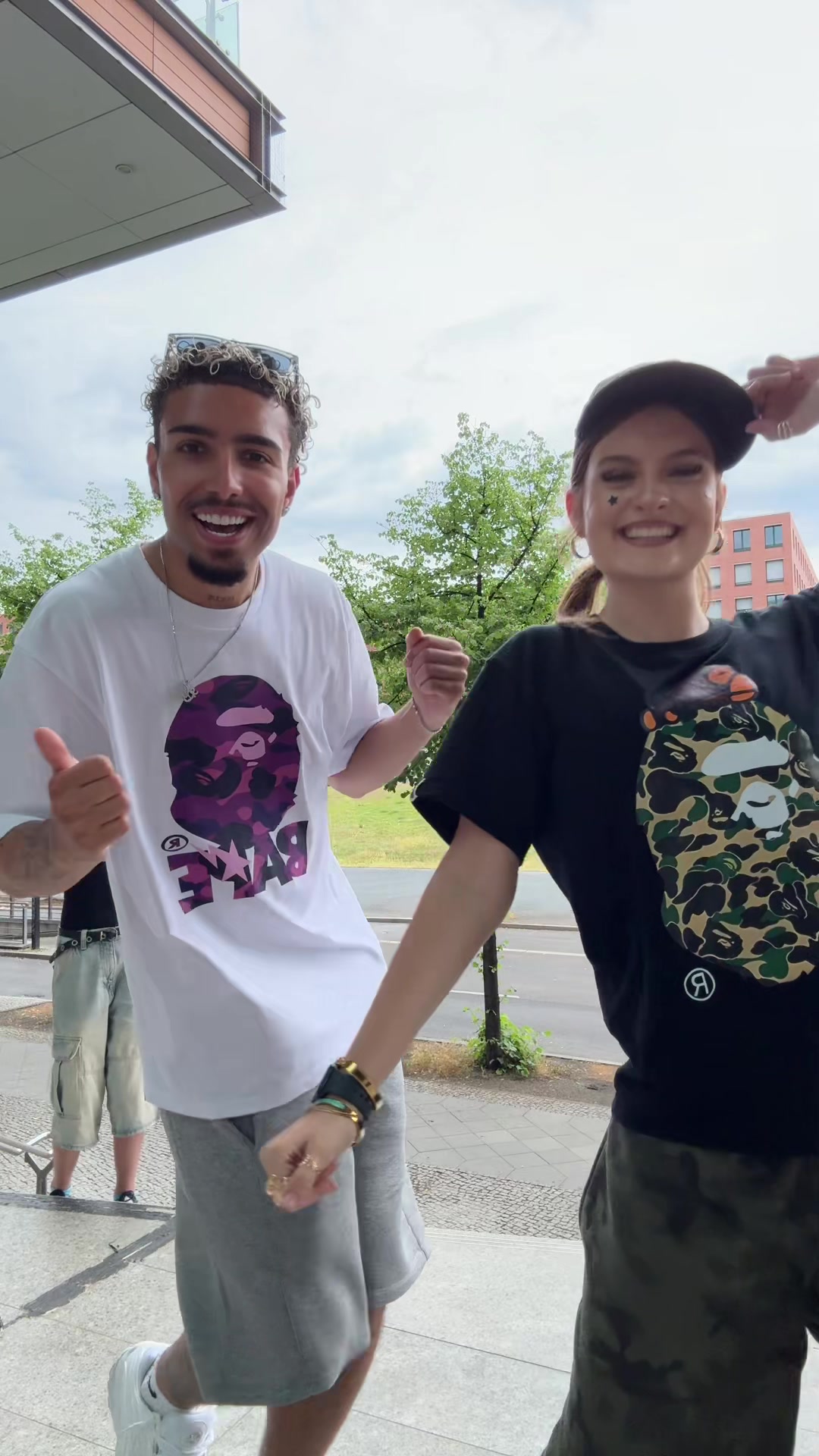 @𝐒𝐀𝐍𝐄𝐋𝐋𝐀 ☆