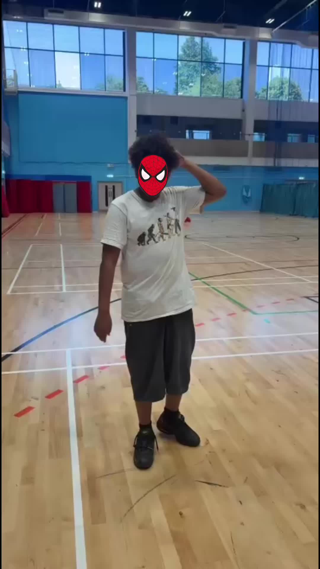 @Phoenixwantsgarms&trade;