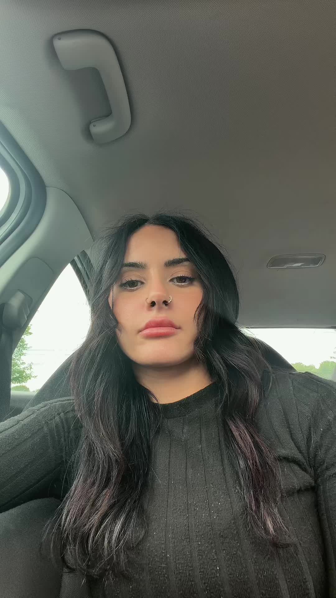@zarinabae