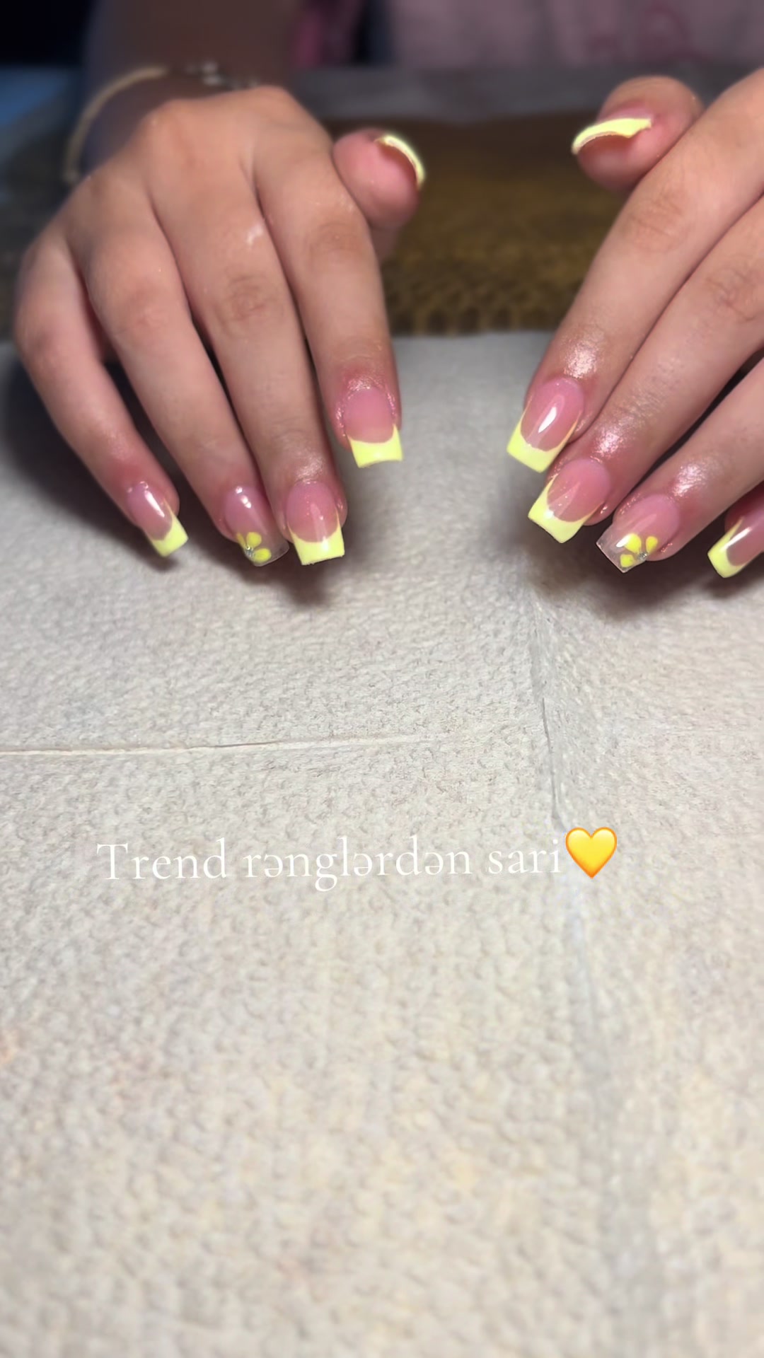 @nails.fira