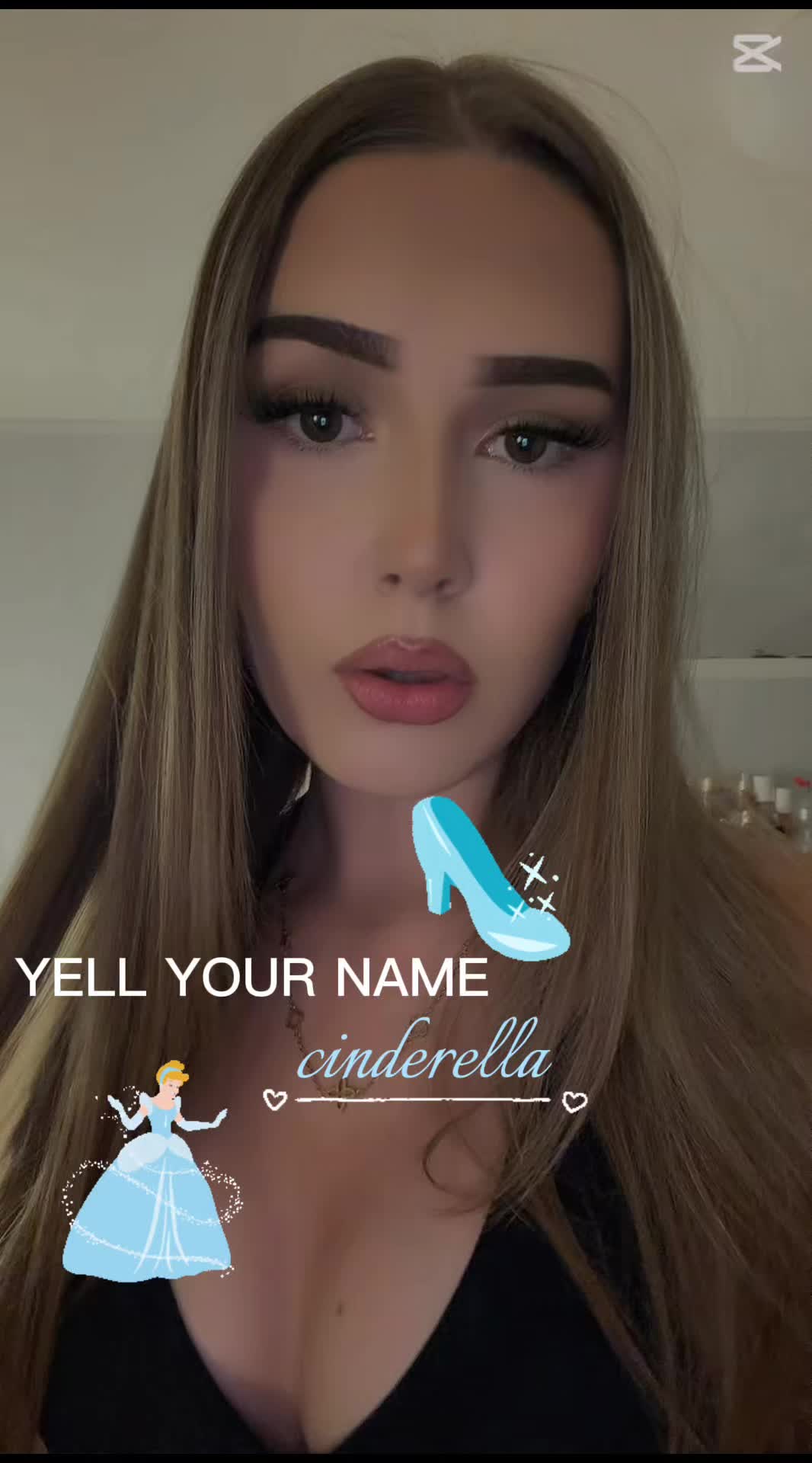@𝐕𝐚𝐧𝐞𝐬𝐬𝐚