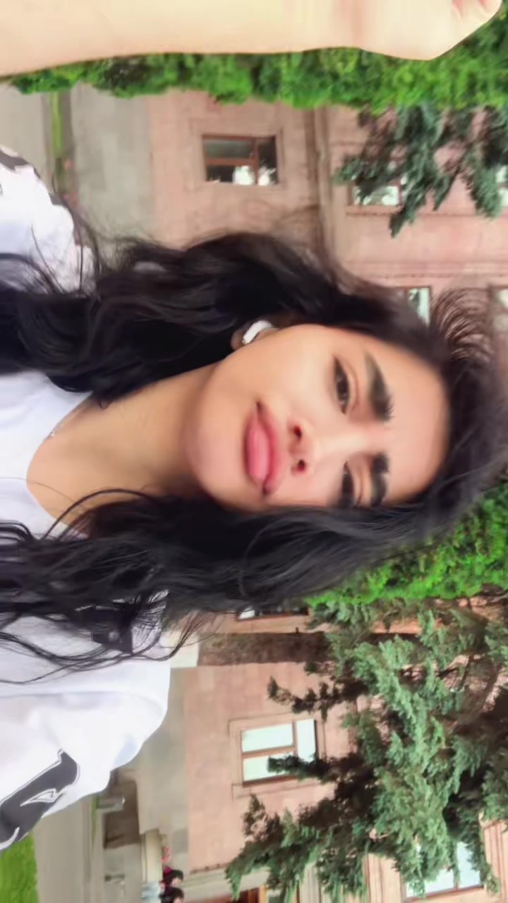 @Rose Llunoma