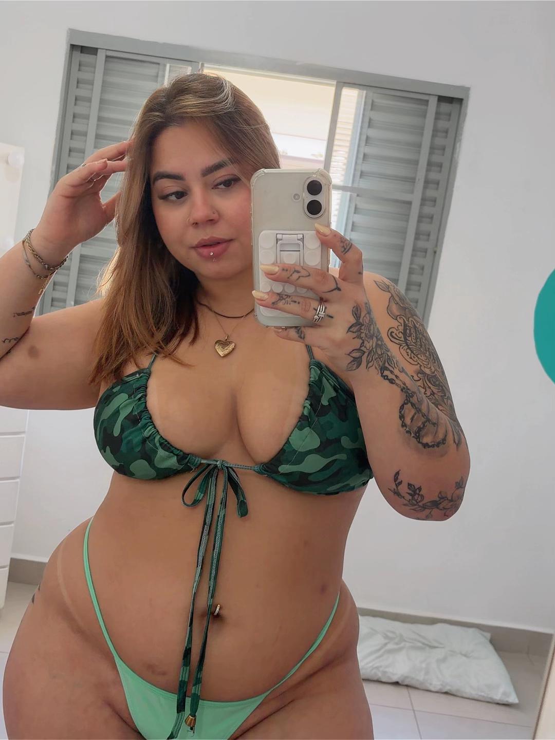 @Julia Corazza