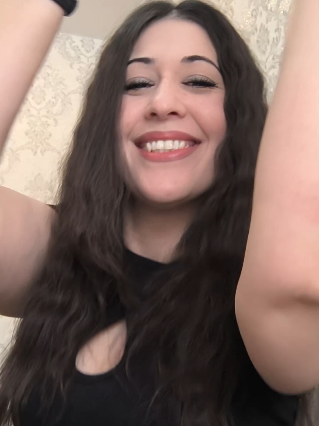 @Мехри