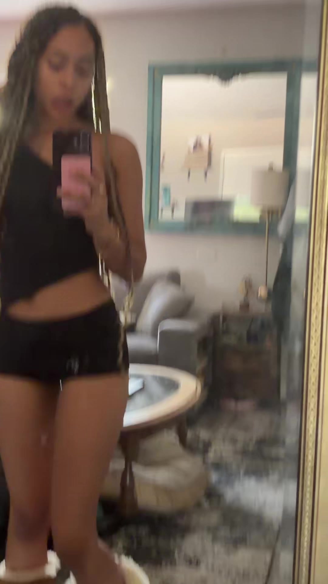@🐥