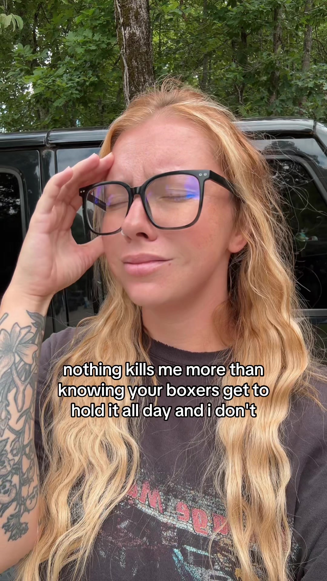 @Demi