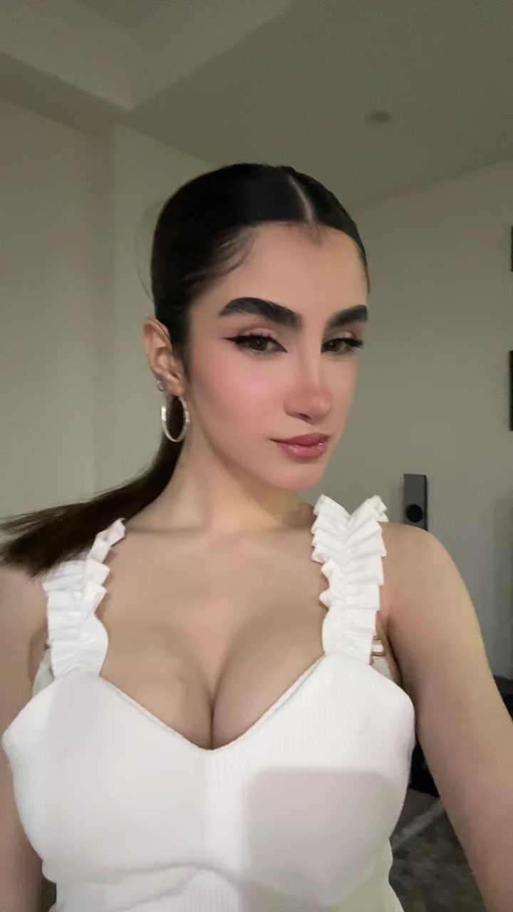 @🦥