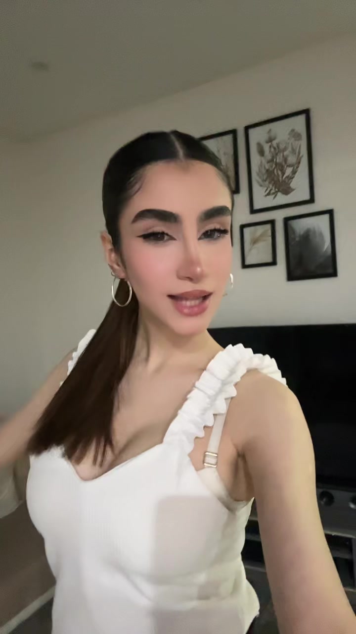 @🦥