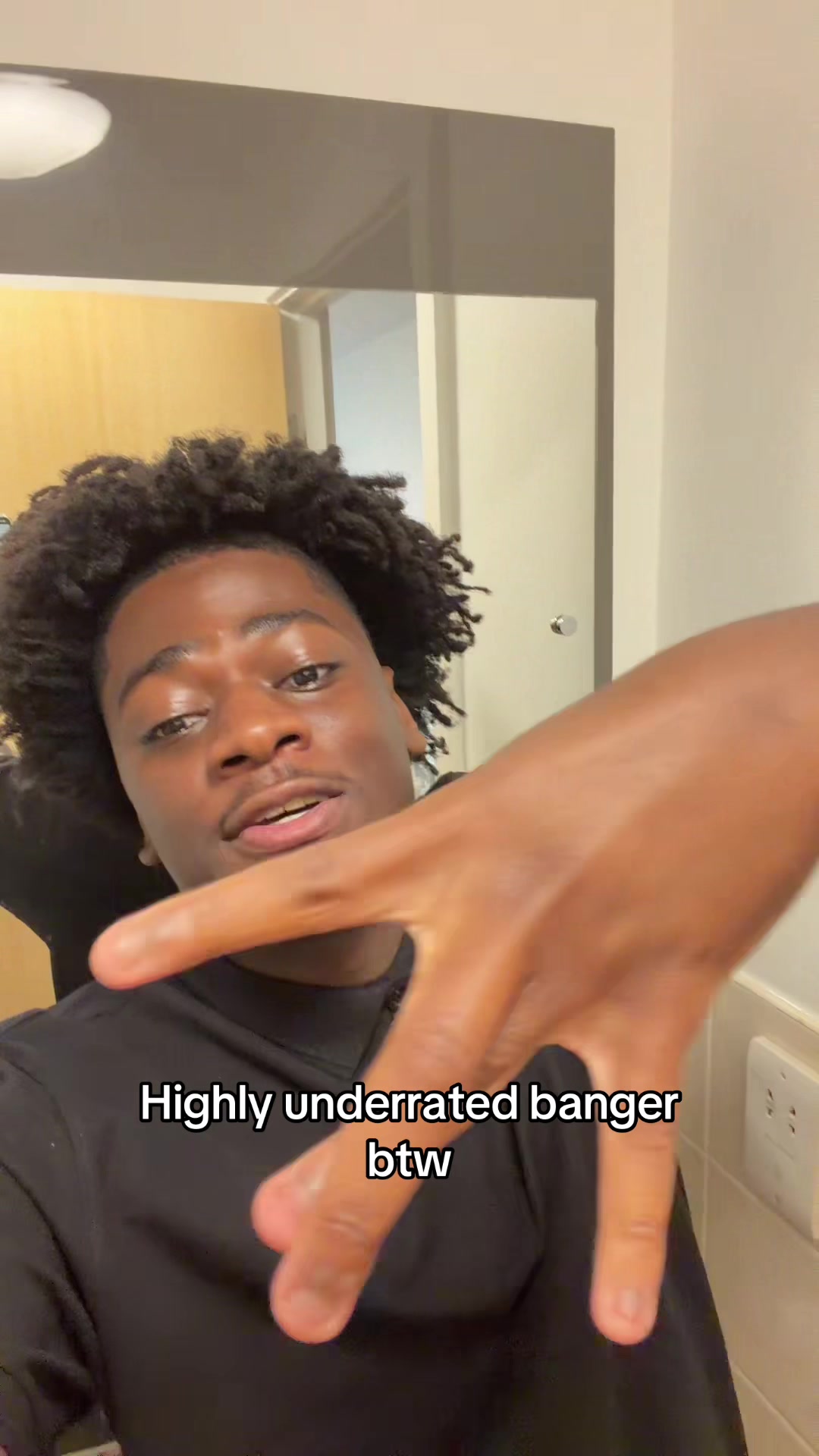 @TechBoy🛍️