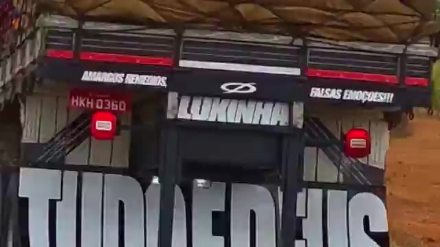 @bRicardo Santana