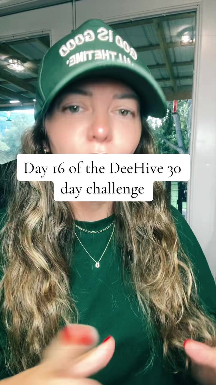 @DeeHive🖤| Relatable Lifestyle