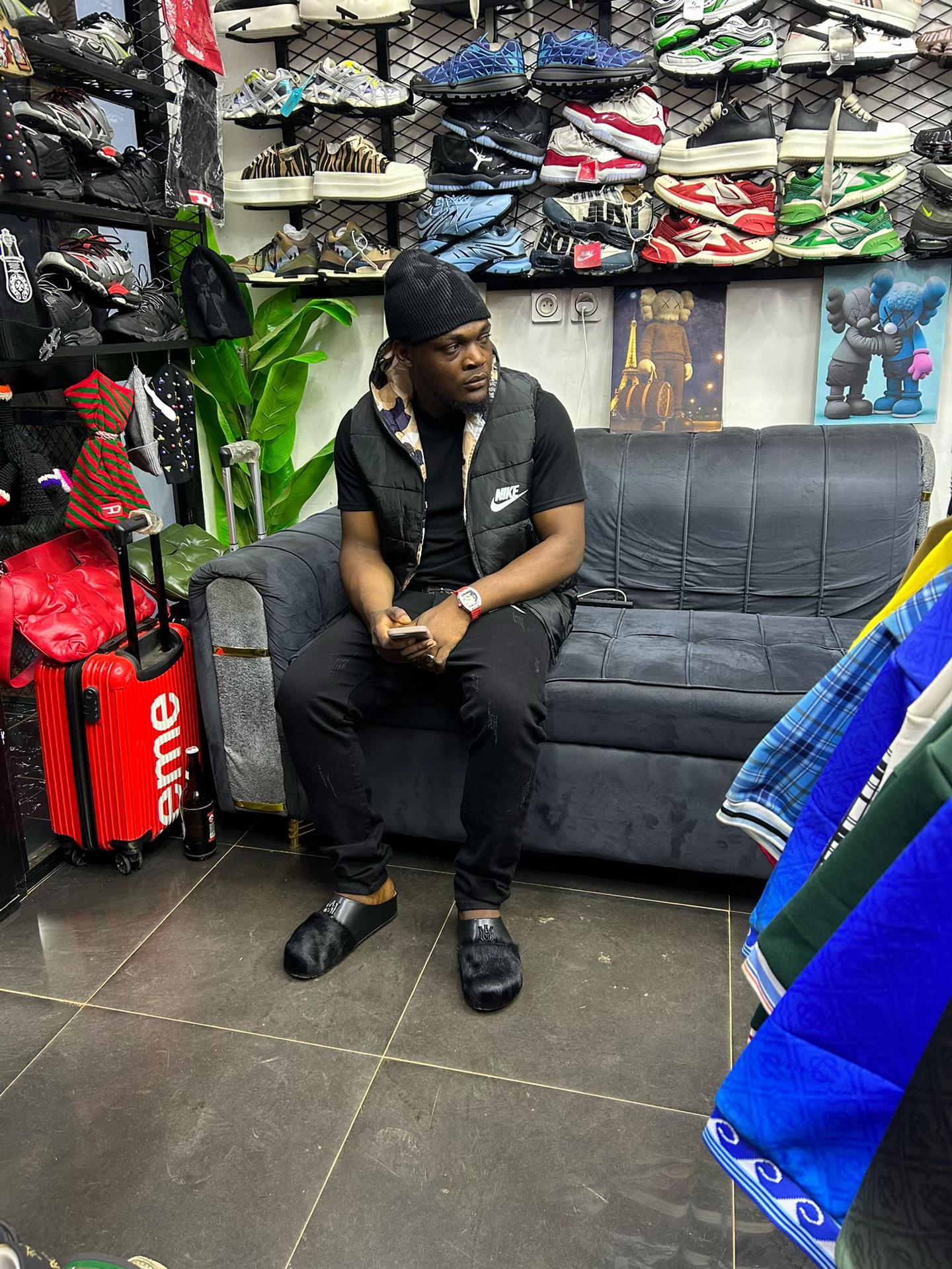 @Delmes official shopping