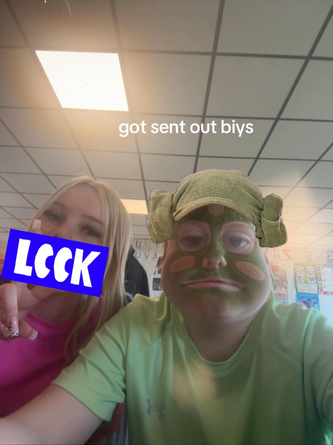@𝐬𝐮𝐦𝐦𝐚𝐡𝐬 𝐬𝐩𝐚𝐦