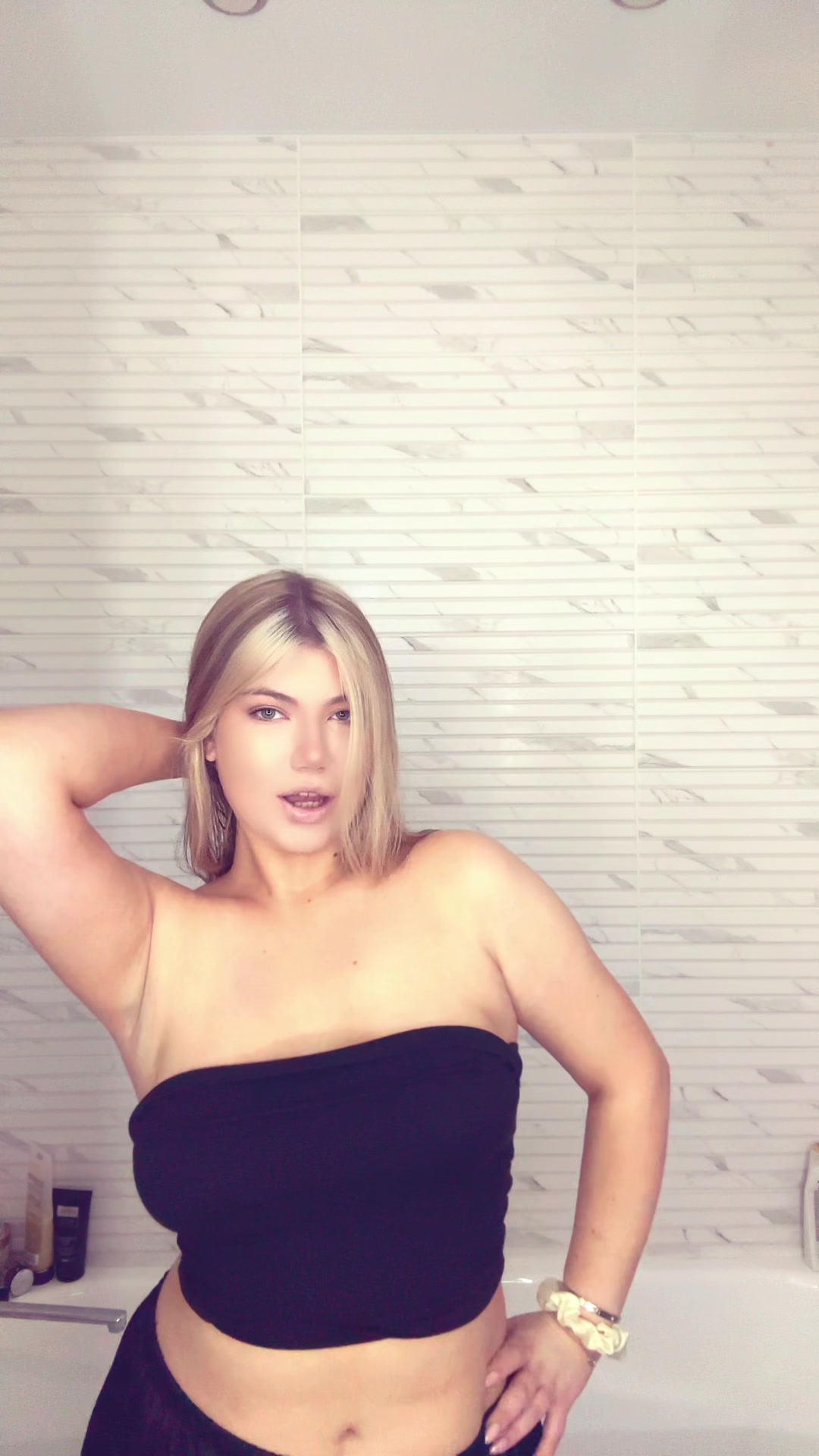 @🦋🤍