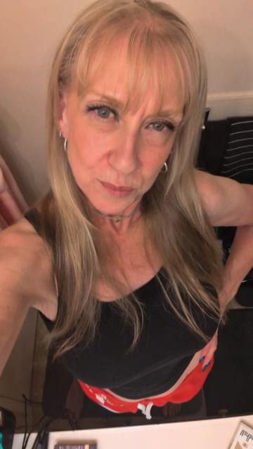 @Phoenixgirl1