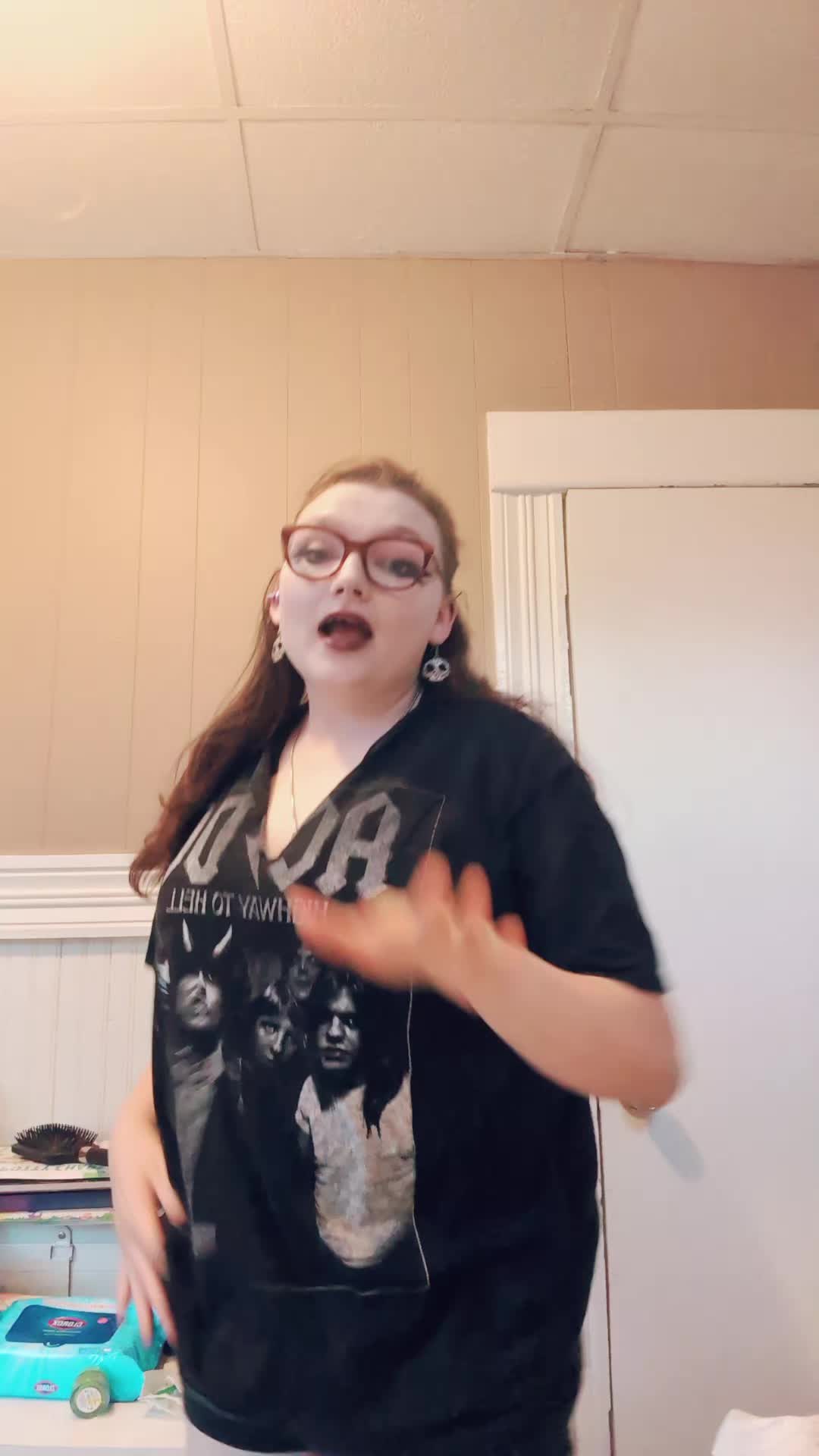 @Kimber 🌞🏛️🦉