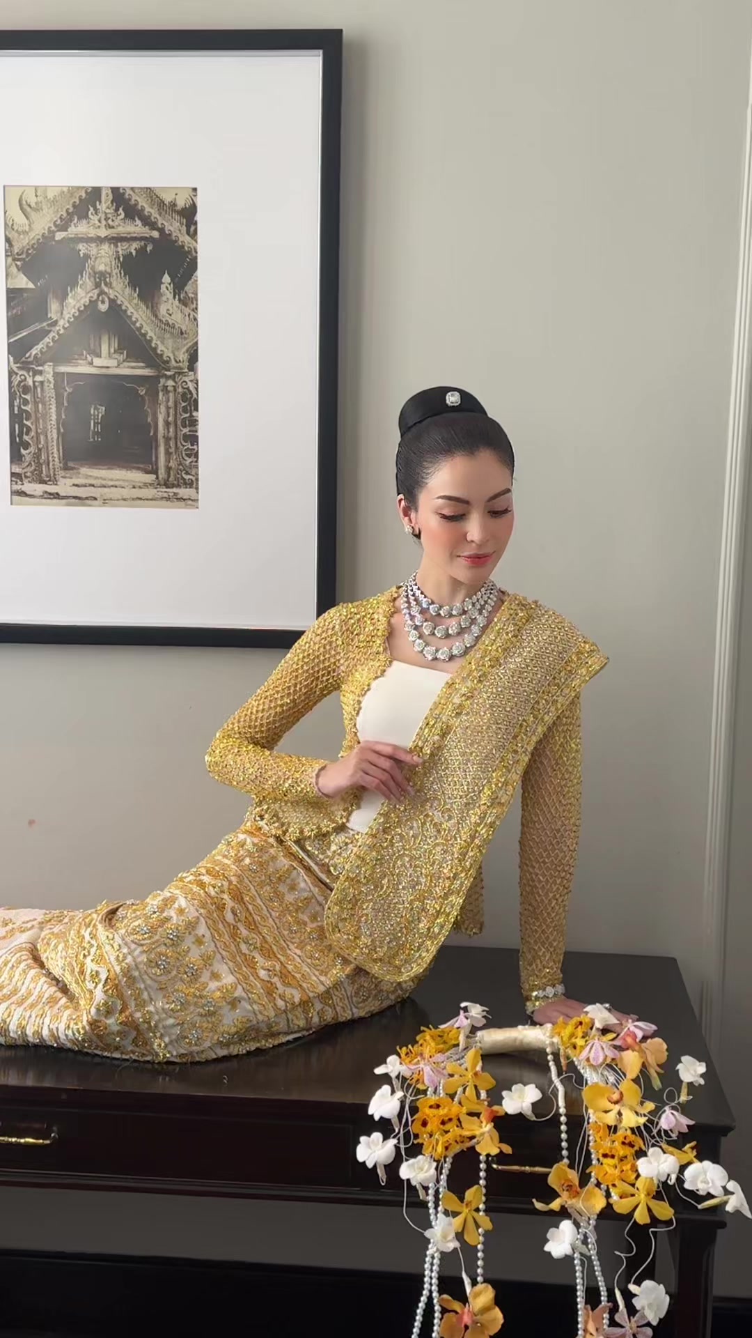 @zwal_yan_naing