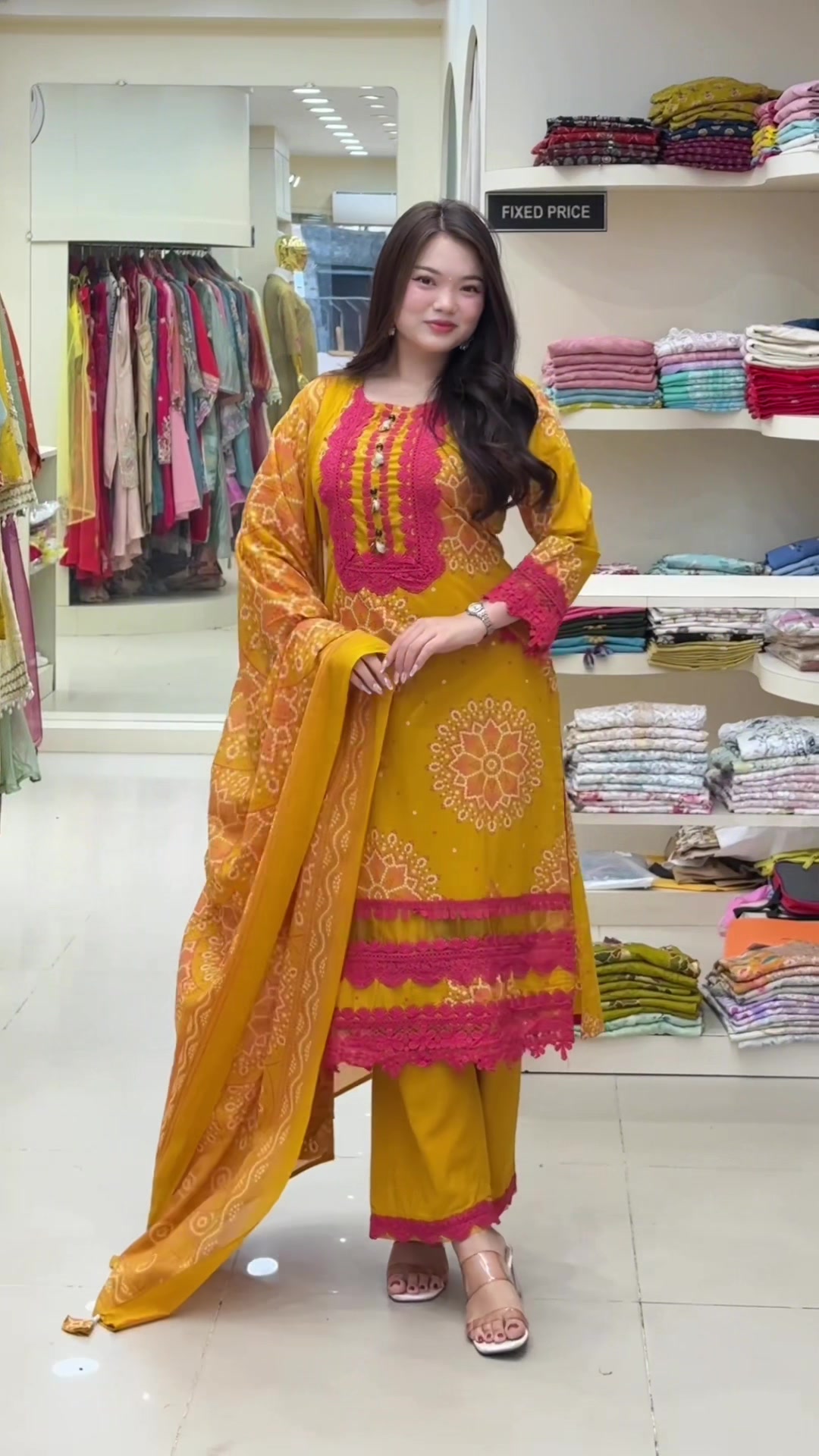 @Tara Clothing Collection