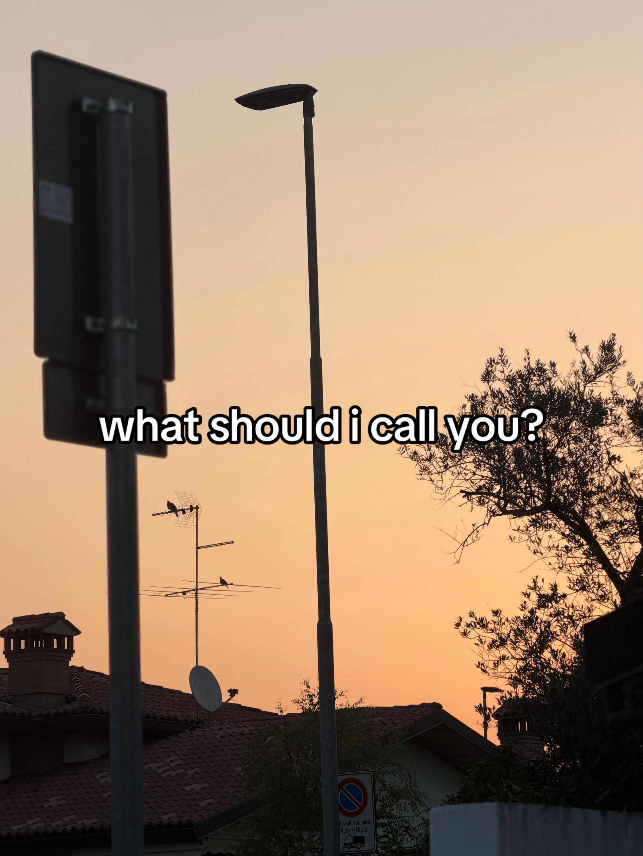 @moony &mdash; ☾ ♱