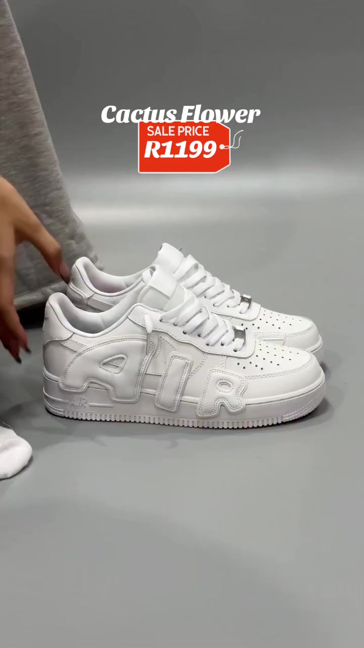 @Monarchy Sneakers