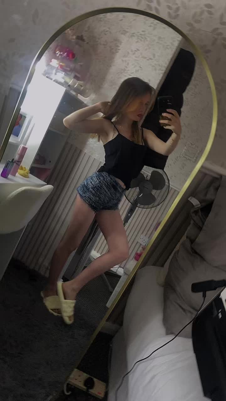 @Ellie