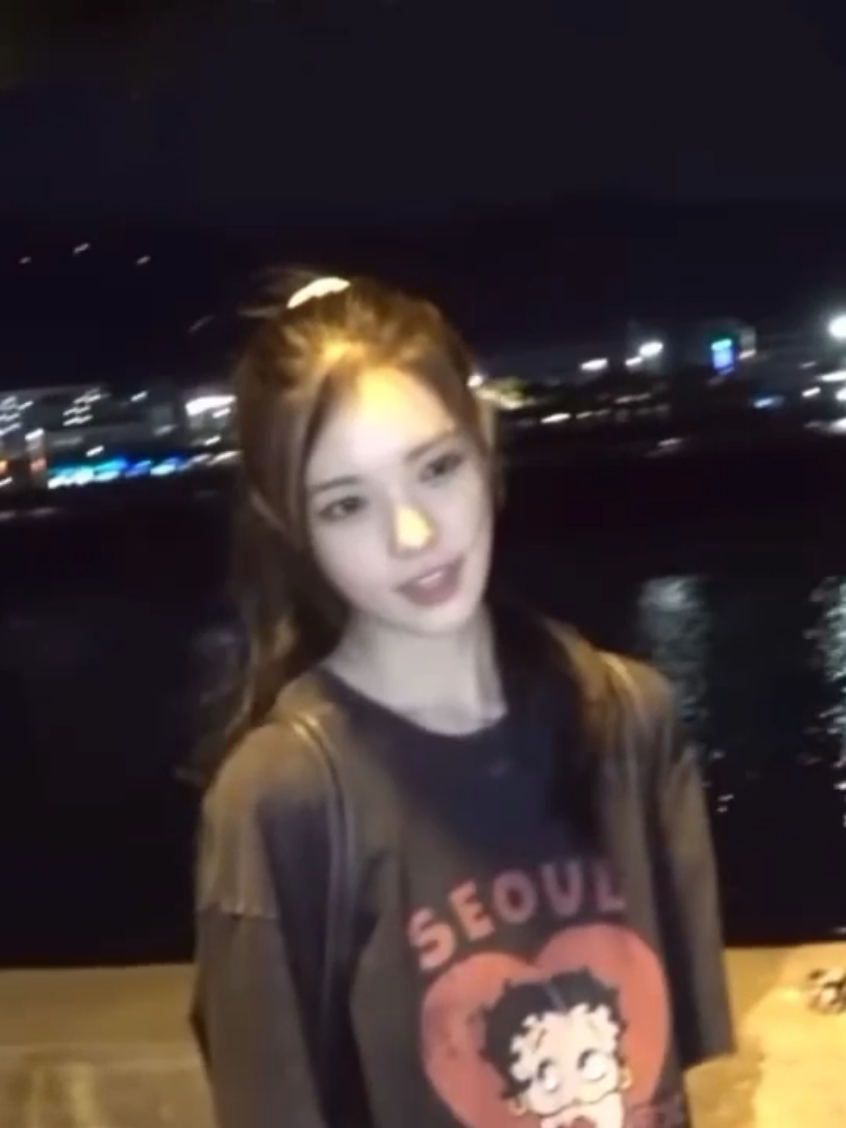 @bjorka