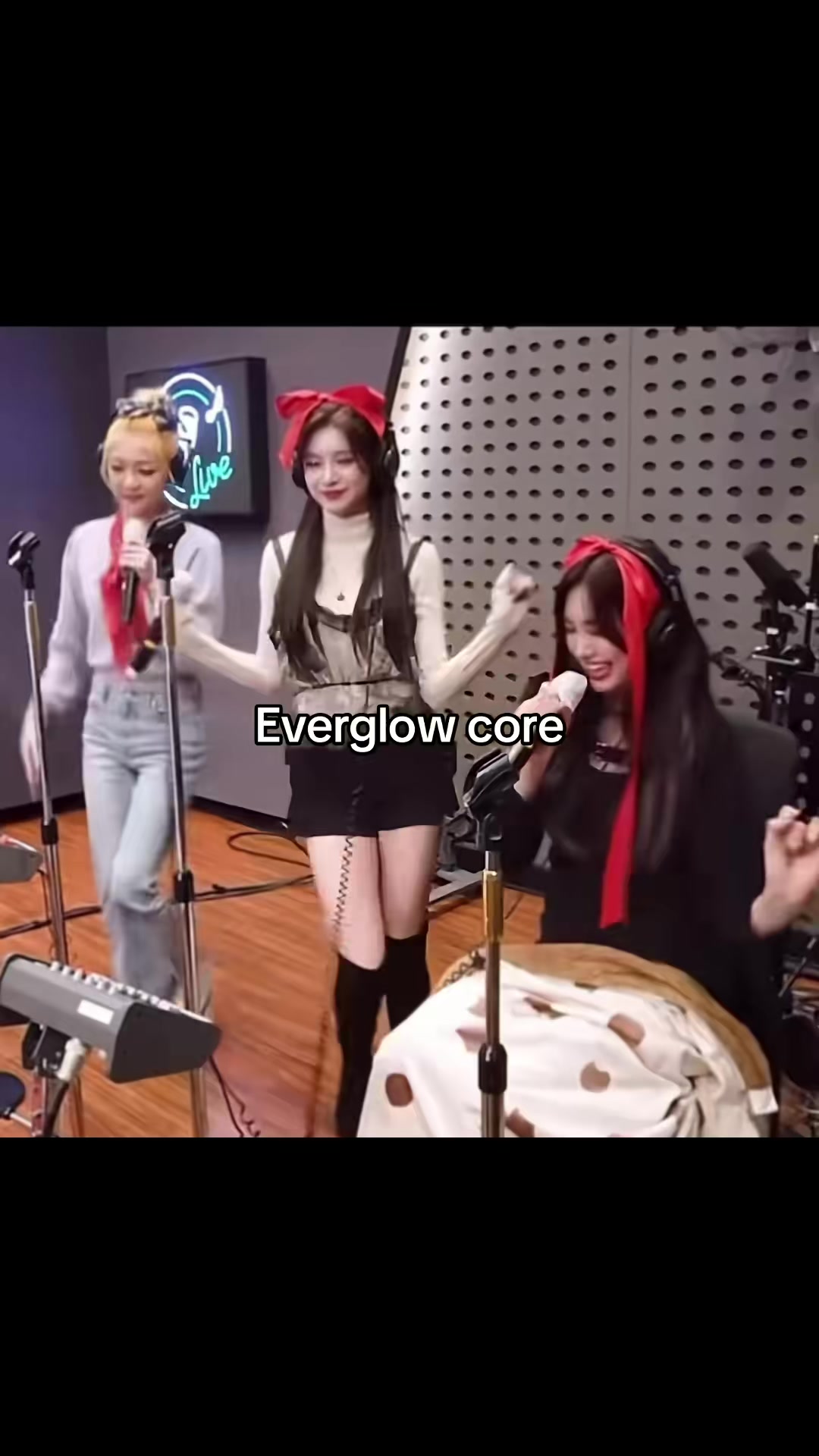 @Everglow