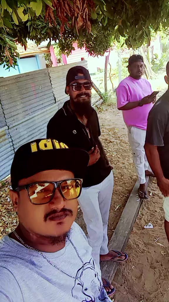 @சுகந்தன்