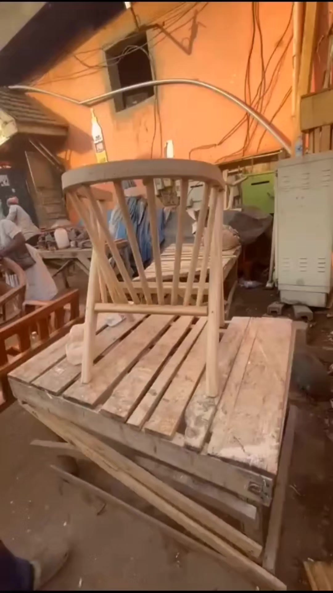 @Modern furniture🔨🇺🇬