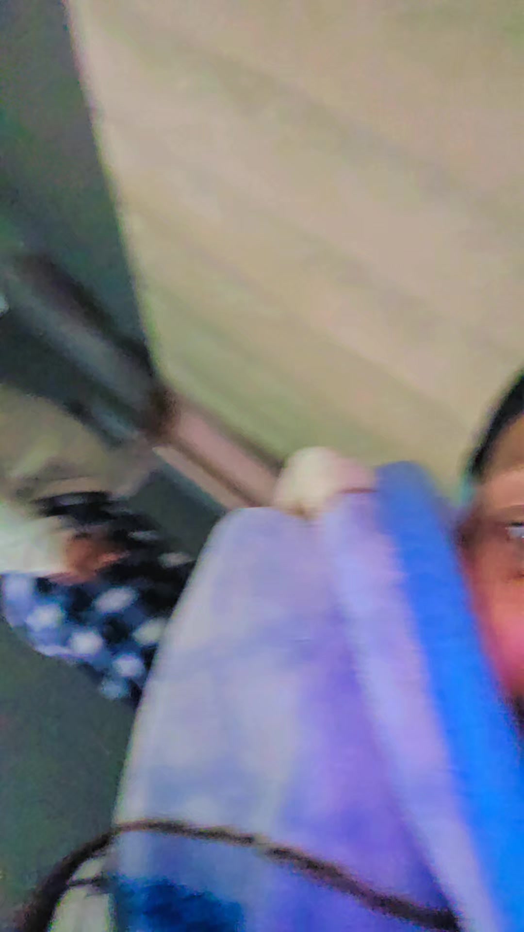 @Dee