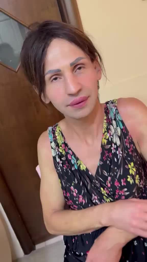 @Laura La Divina