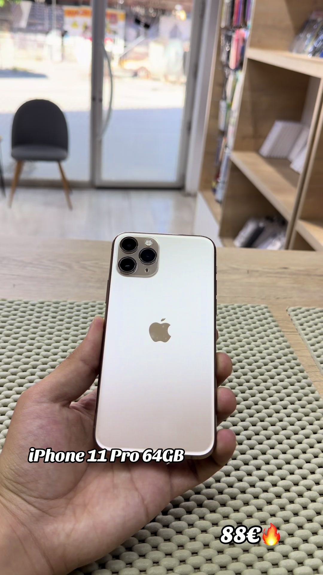 @ilondon.phone05