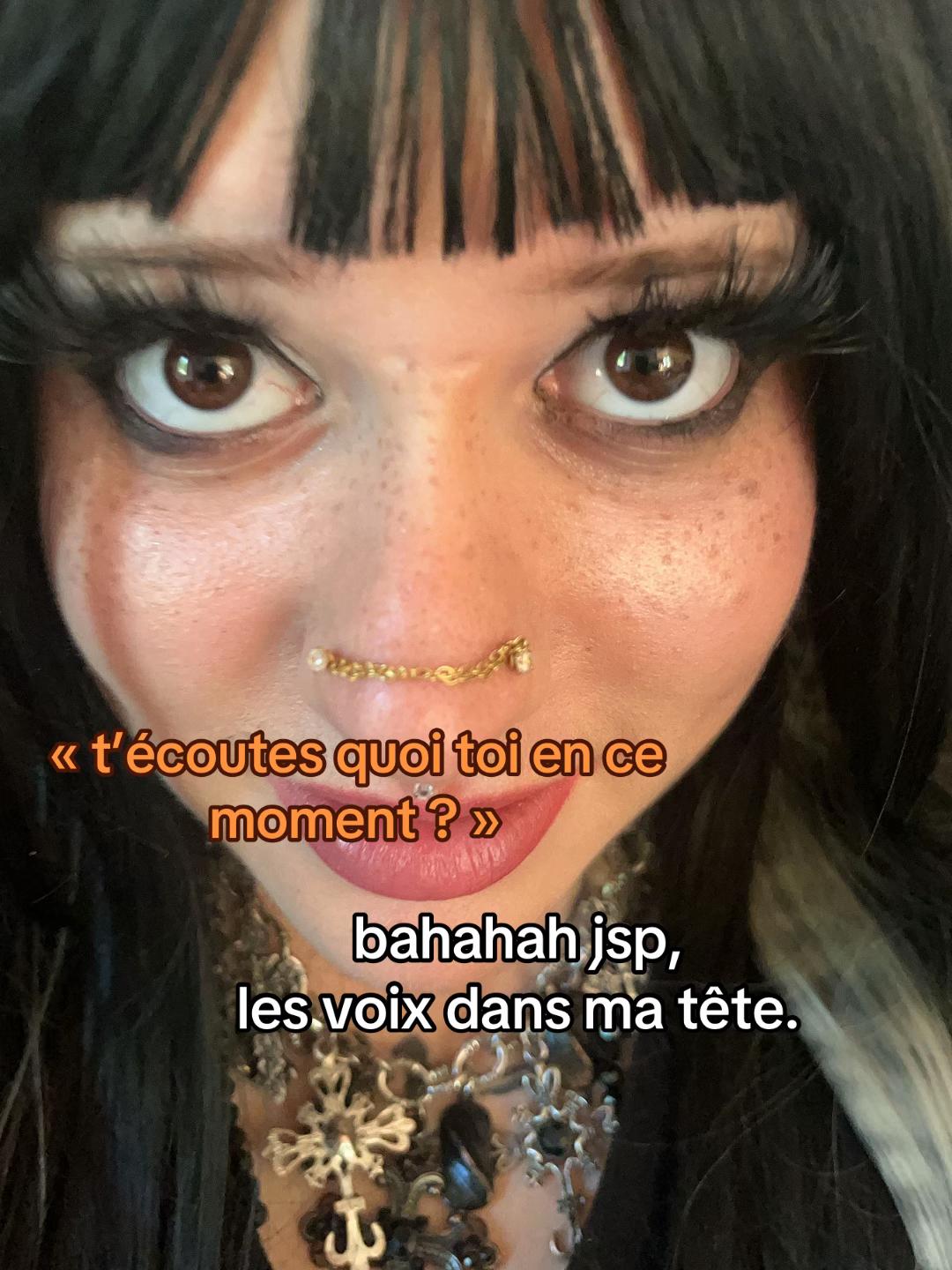 @aly🧛&zwj;♀️