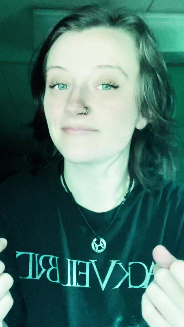 @Am Bam 🦇🖤
