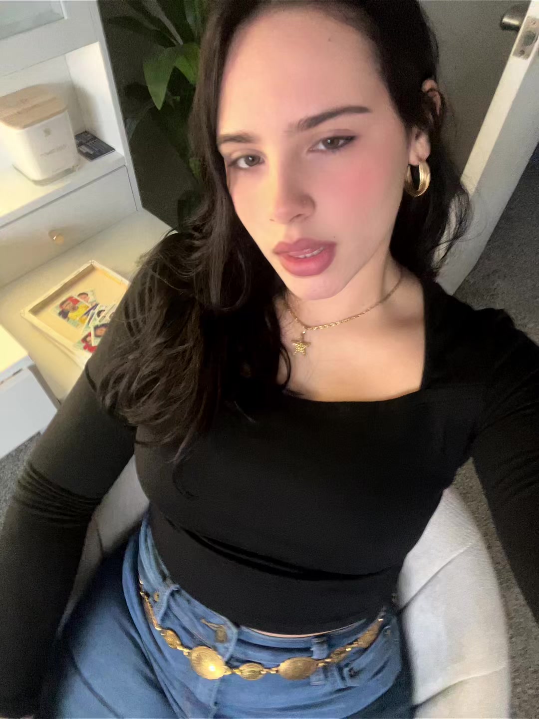 @𝒦 𝒾 𝒶 𝓇 𝒶 🌹