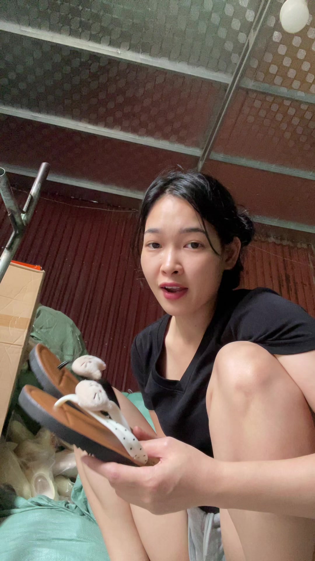 @HỒNG XIÊM