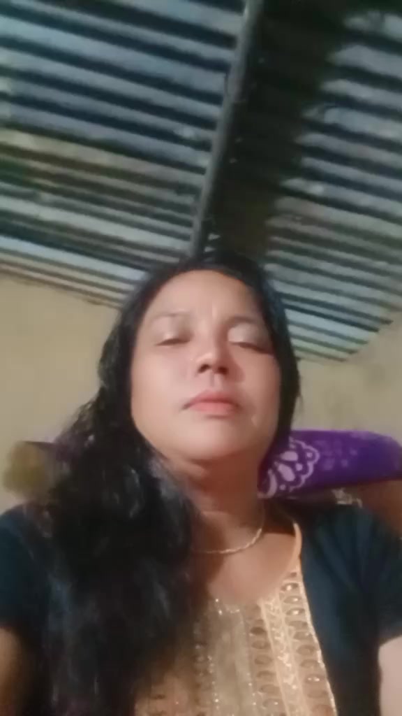 @Mina 🥰 nepalii 💗💋