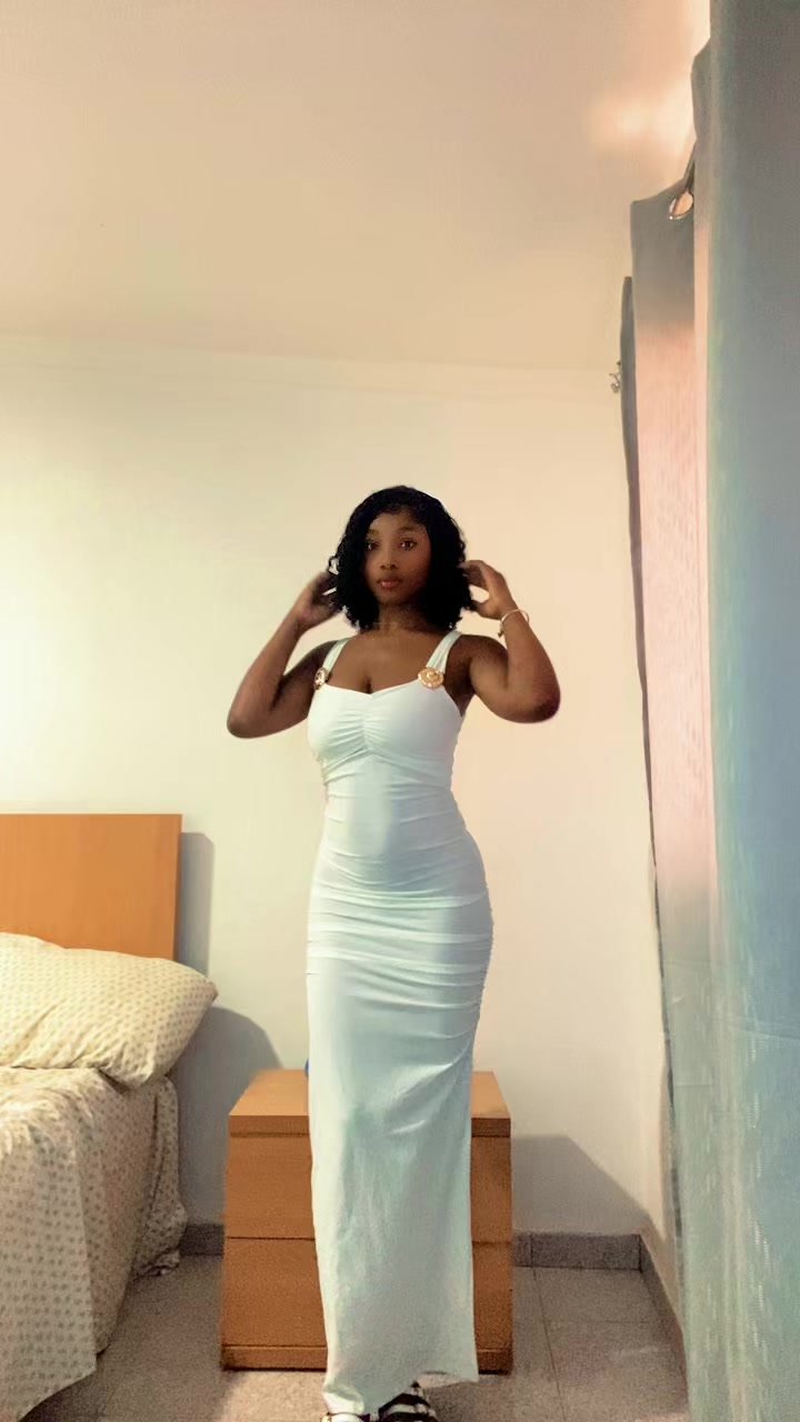 @carinagomes785